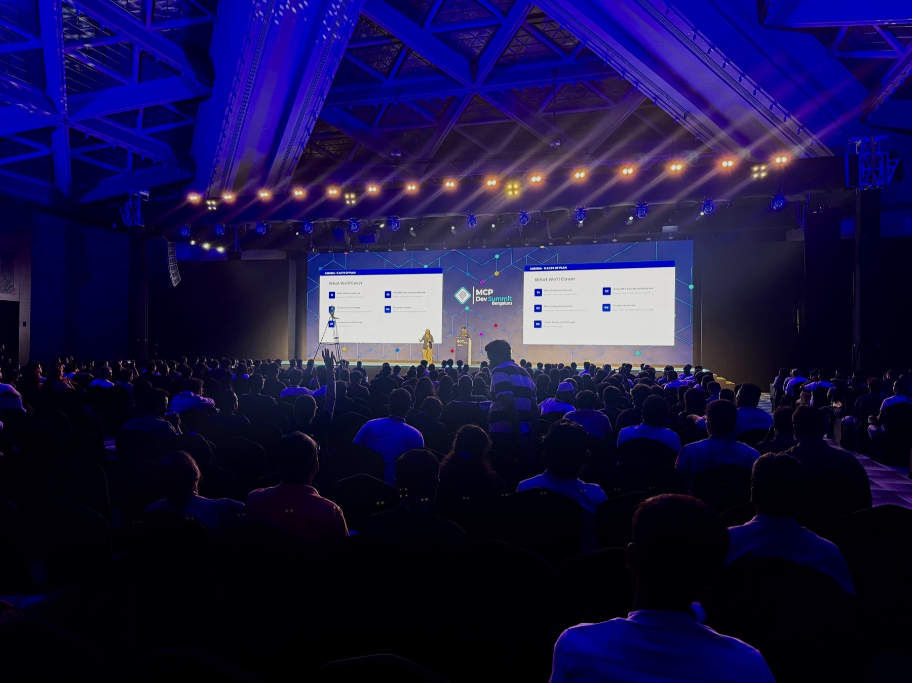 Wide audience view during Jyoti's MCP Dev Summit talk